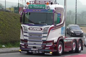 All trucks engines V8 Open Pipe Sound