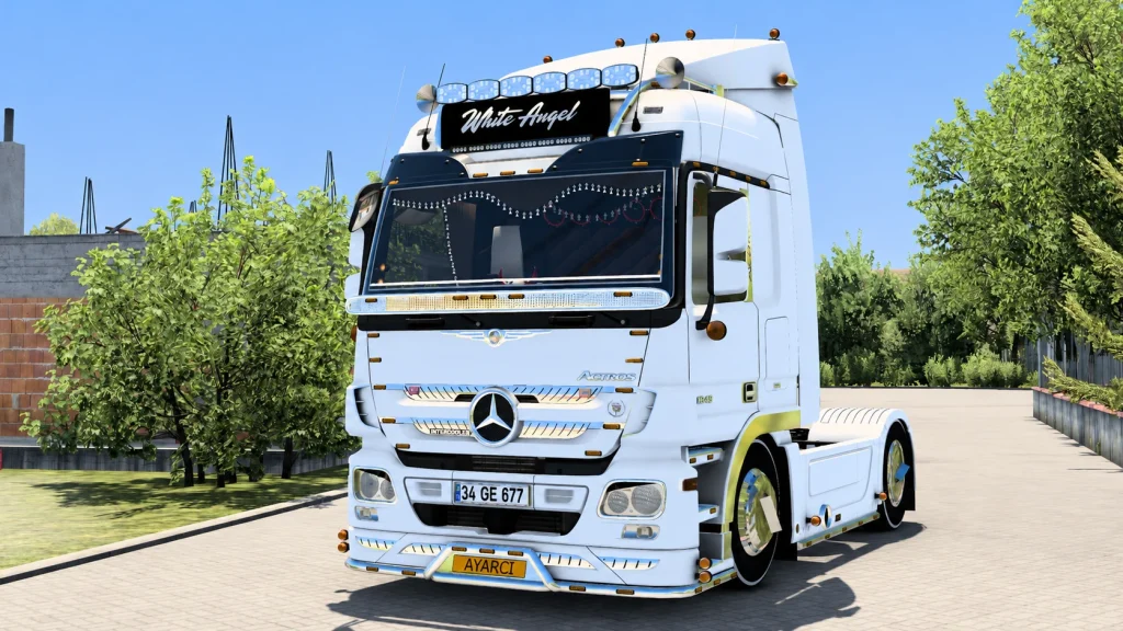 Actros 1848 White Angel