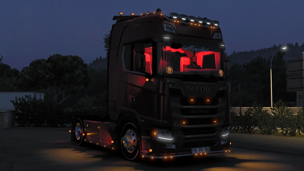 Scania S560 Super Red - Görsel 1